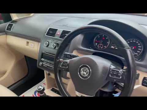 Volkswagen Touran 1.6 TDI SE 5dr (5 Seat)