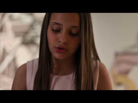 Leonita Ukaj - Moj e bukura more (Mbesa e Augustin Ukaj)