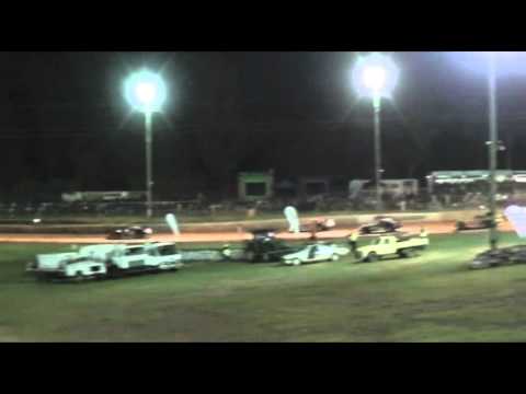 Super Sedans - Heat 4 - N.S.S.S. (Round 01)  - Gympie Speedway - 29.11.12