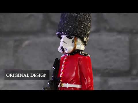 B6976A25 | Stormtrooper Royal Guard | Nemesis Now