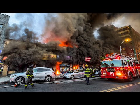 **EARLY ARRIVAL - HEAVY FIRE in Taxpayer** FDNY Battles MAJOR 4-ALARM Fire in Bronx [ Box  2297 ]