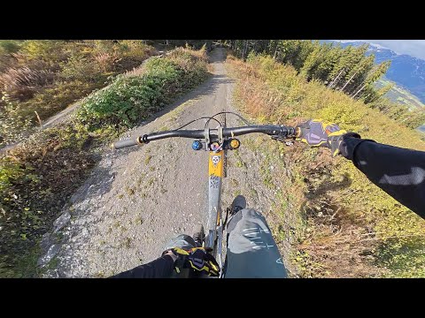 Monster Jumpline mit wenig Speed - Bikepark Schladming - POV