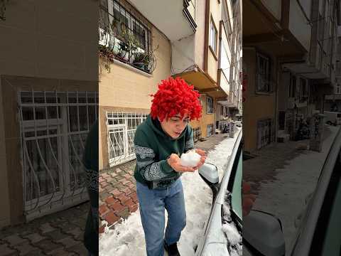 Keşke kardeşimin kartopunu yemeseydim çok üzüldü #shorst #ahmetaktas44