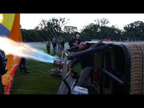 Hot Air Balloon Flight Over Winnipeg - Part 1 -  2015