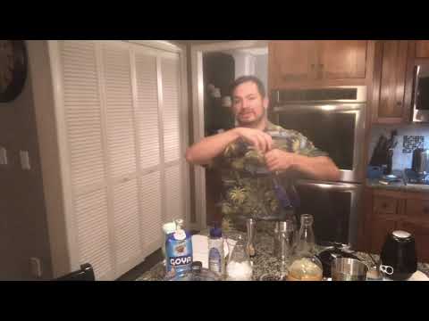 Blue Hawaii vs Blue Hawaiian cocktails!