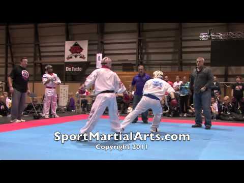 Robbie Lavoie v Krisztian Faroszlcieriez - Quebec Open 2011