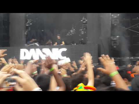 Dannic@ Hardwell live 2013