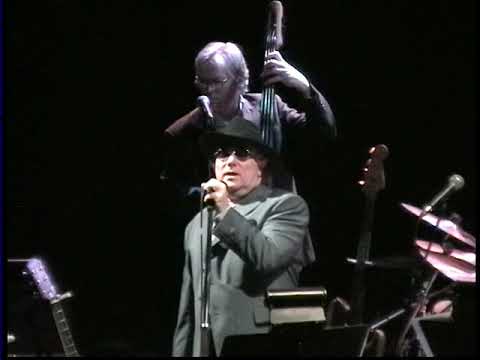 Van Morrison, Chris Farlowe , It`s All Over Now Baby Blue  In Sheffield 29th Dec 2002 Pt 4 of 5