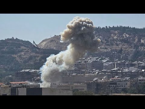 WATCH: Moment Israeli strikes hit Syrian Defence Ministry in Damascus