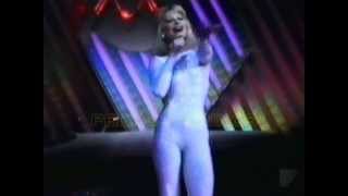 Raffaella Carrà - Ballo Ballo - Portugal 1983 (1)