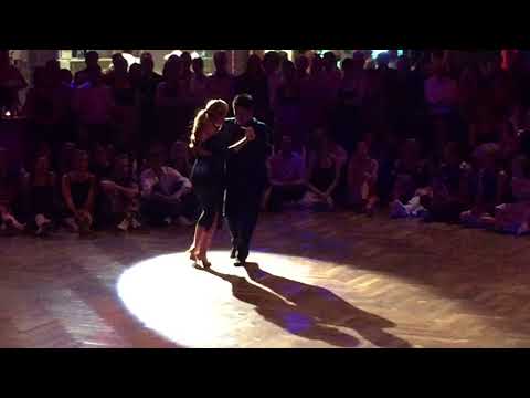 Carlitos Espinoza y Noelia Hurtado bailan "La Beba" un Tango de Osvaldo Pugliese