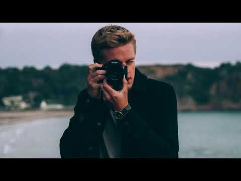 Me Myself and I  -  Sven Karlsson feat. Bri Sarikcioglu