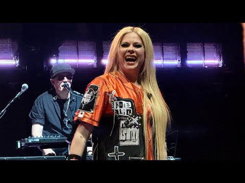 Avril Lavigne: Losing Grip [Live 4K] (Minneapolis, Minnesota - September 12, 2024)