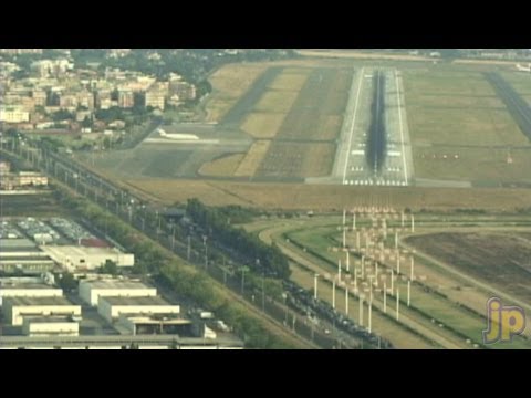 737-700 into Rome Ciampino