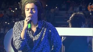 Harry Styles - Little Things [empty arena]