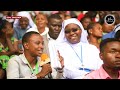 Viongozi Wa Serikali Watawa Na Waamini Wafunguka Kuhusu AMECEA Tanzania Waonyesha Vitenge Vya 2002