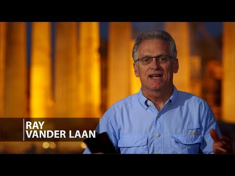 A Clash of Kingdoms Small Group Bible Study by Ray Vander Laan - Session 1 Preview