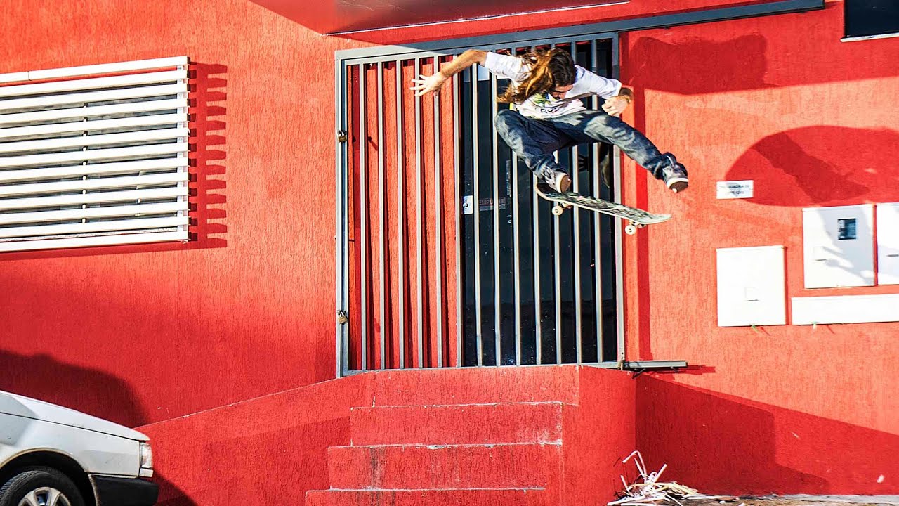 Kickflipping Through Brazil w/ Lehi Leite
