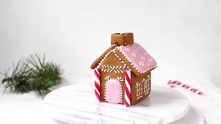 Easy mini-sized gingerbread house using a cutter set