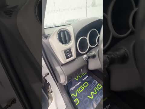 фото pontiac vibe ii 0