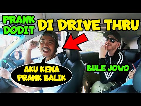 bule-jowo-dan-dodit-prank-di-drive-thru-malah-diprank-balik