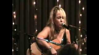 Donna Hughes performing &quot;Time After Time&quot; at Eddie&#39;s Attic