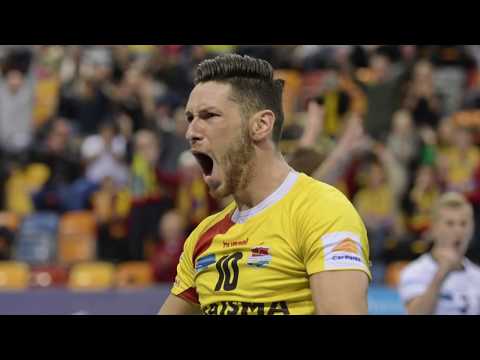 Highlights Maikel van Zeist (Draisma Dynamo) - Speler in the Picture op volleybal.nl