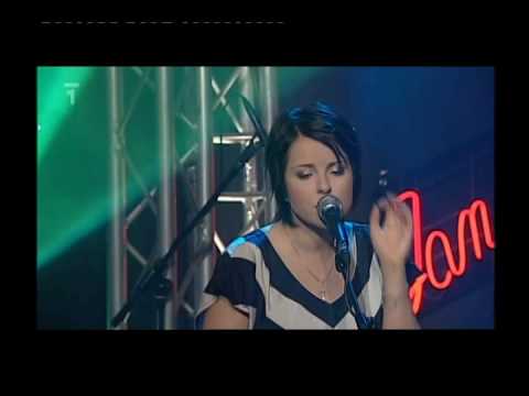 Katarína Knechtová-V tichu live