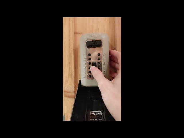 Using the Bottom Key Box