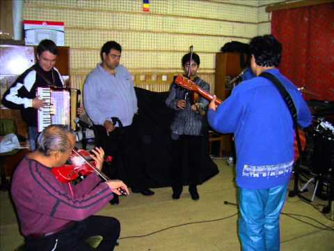 DAVID SATORA , NAGY ISTENEM