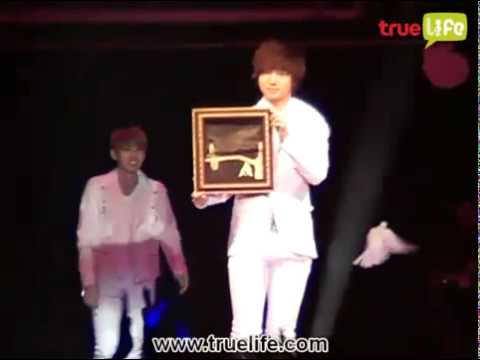 [HD] 110207 Yesung the cutefail magician_ 12Plus Miracle day in BKK