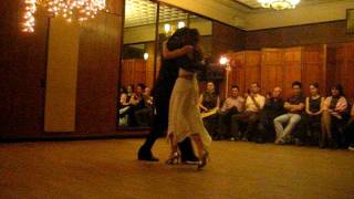 Orlando Farias & Mariana Fresno  @  "Milonga Rosa"