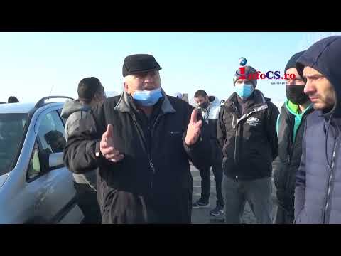 Protest cu zeci de masini si 300 de sateni pe DJ573 Greoni   Vrani   Mercina cu sincron