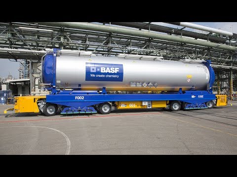 Erstes automatisch fahrendes Fahrzeug bei BASF in Ludwigshafen