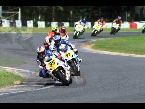Arkadiusz Michalski sezon 2010 Suzuki GSX-R CUP.mpg