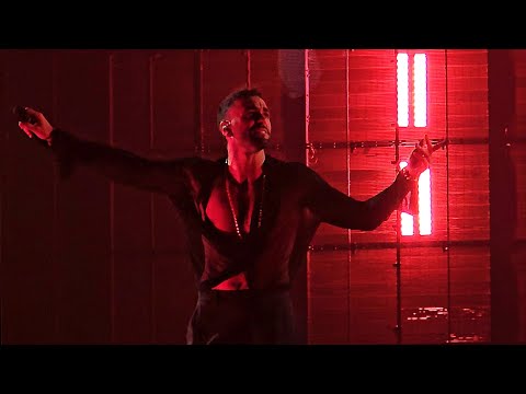 Marco Mengoni - Fuoco di Paglia "Live in Europe 2025" Live in Roma "Palazzo dello Sport" 08.11.2025