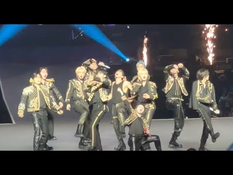 [FANCAM] 8-21-22 Seventeen - Be The Sun World Tour (Houston) - Rock With You
