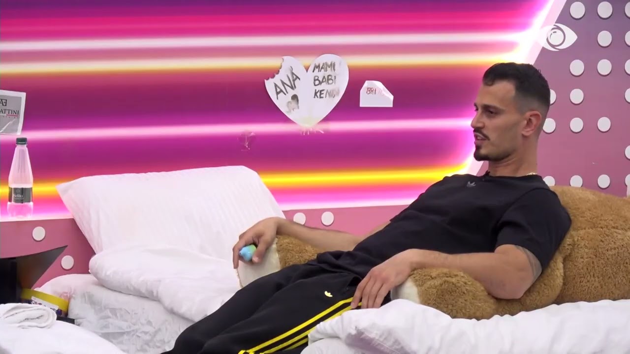 Nuk besoj në marrëdhënien tënde me Brikenën/ Stenaldo-Mateos: Është strategji e mirë puthja…