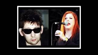 &#39;+Fairytale Of New York&#39; Is The Ultimate Christmas Song