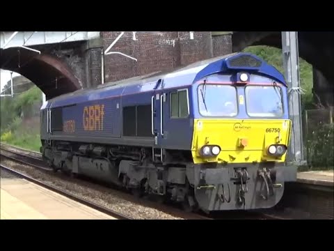 66750 on 0F61 l/e @ Wavertree Tech Pk stn.  11/5/2015