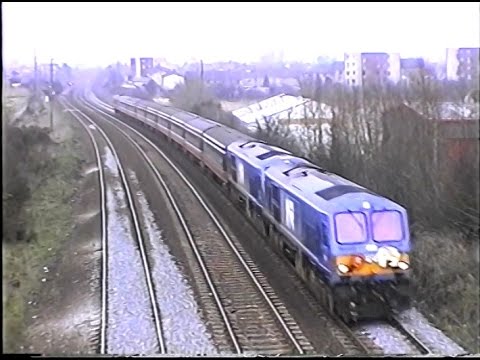NIR 111 + 201 Class 'Yankee Explorer' railtour, Knockmore