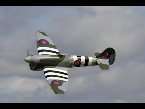 LARGE SCALE RC WW2 WARBIRD DISPLAY AT LMA RAF ELVINGTON MODEL AIRCRAFT SHOW - 2014