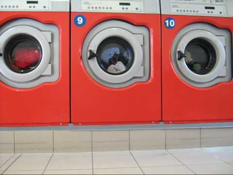 Ambient Video: Sunday at the Laundromat