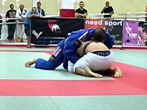 Iury martins vs leandro frois