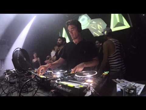 Wally Stryk & Illan Nicciani @ OFF Tohu Bohu Festival - Antirouille Montpellier July 2015