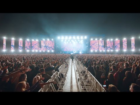 Subcarpați LIVE at Electric Castle - Dă-i foale // Oamenii sunt încă frumoși