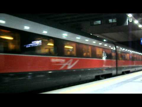 Frecciarossa in partenza da Torino Porta Susa