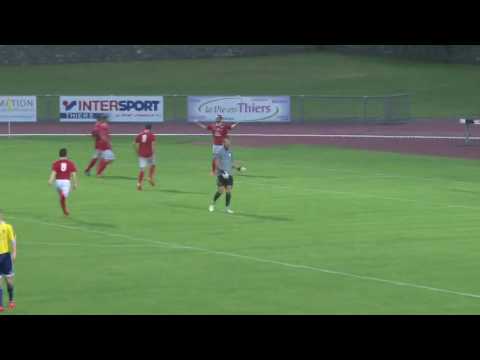 But d'Adrien Chastan durant Thiers - Cournon (25e journée CFA 2)