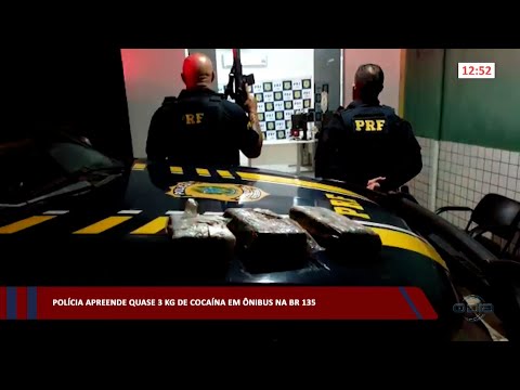 Polícia apreende quase 3 kg de cocaína em ônibus na BR 135 -  04 04 2023