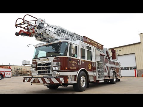 Enforcer™ Ascendant® 107' Heavy Duty Aerial Ladder – Everson, PA